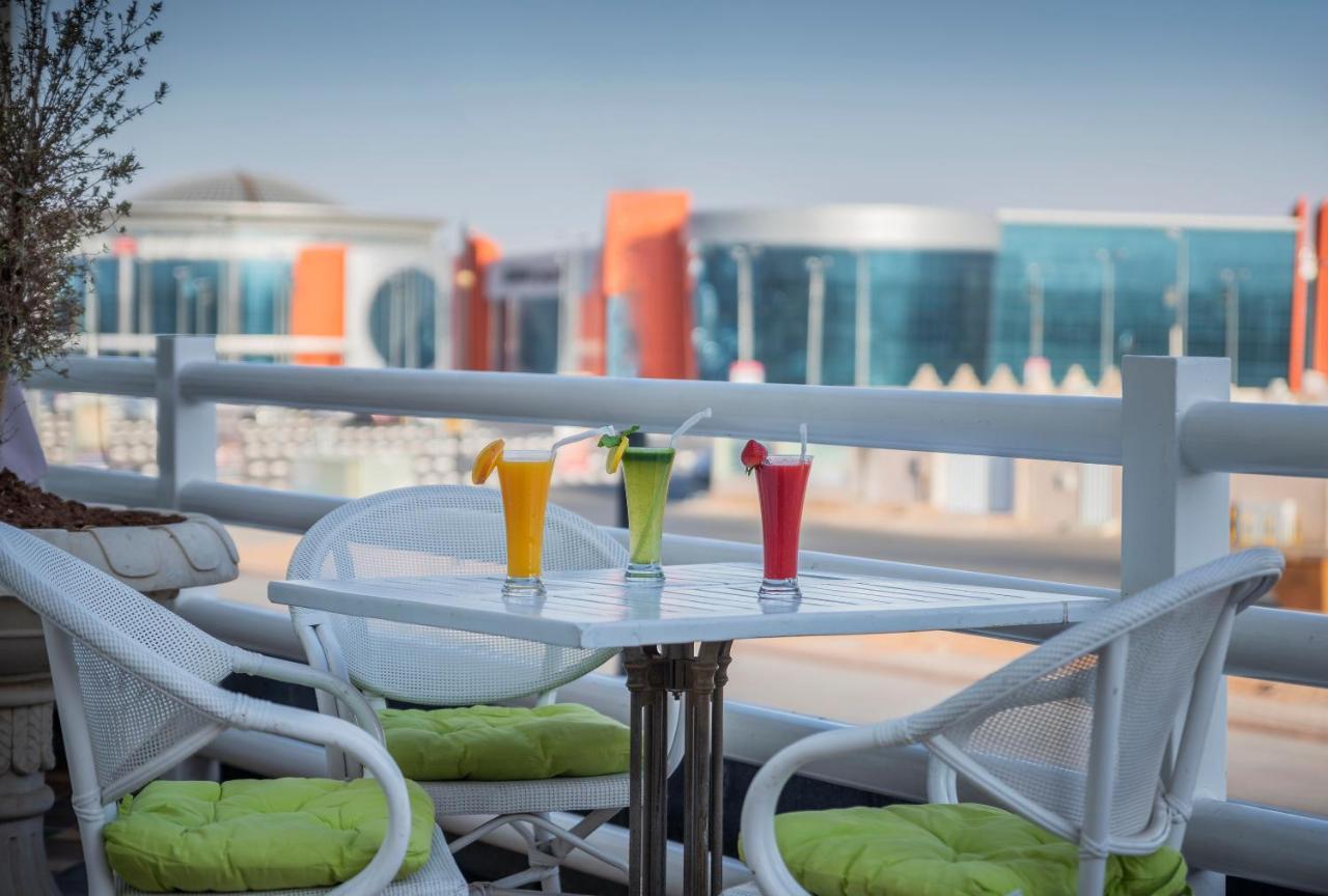Aronani Hotel Ha'il Ngoại thất bức ảnh